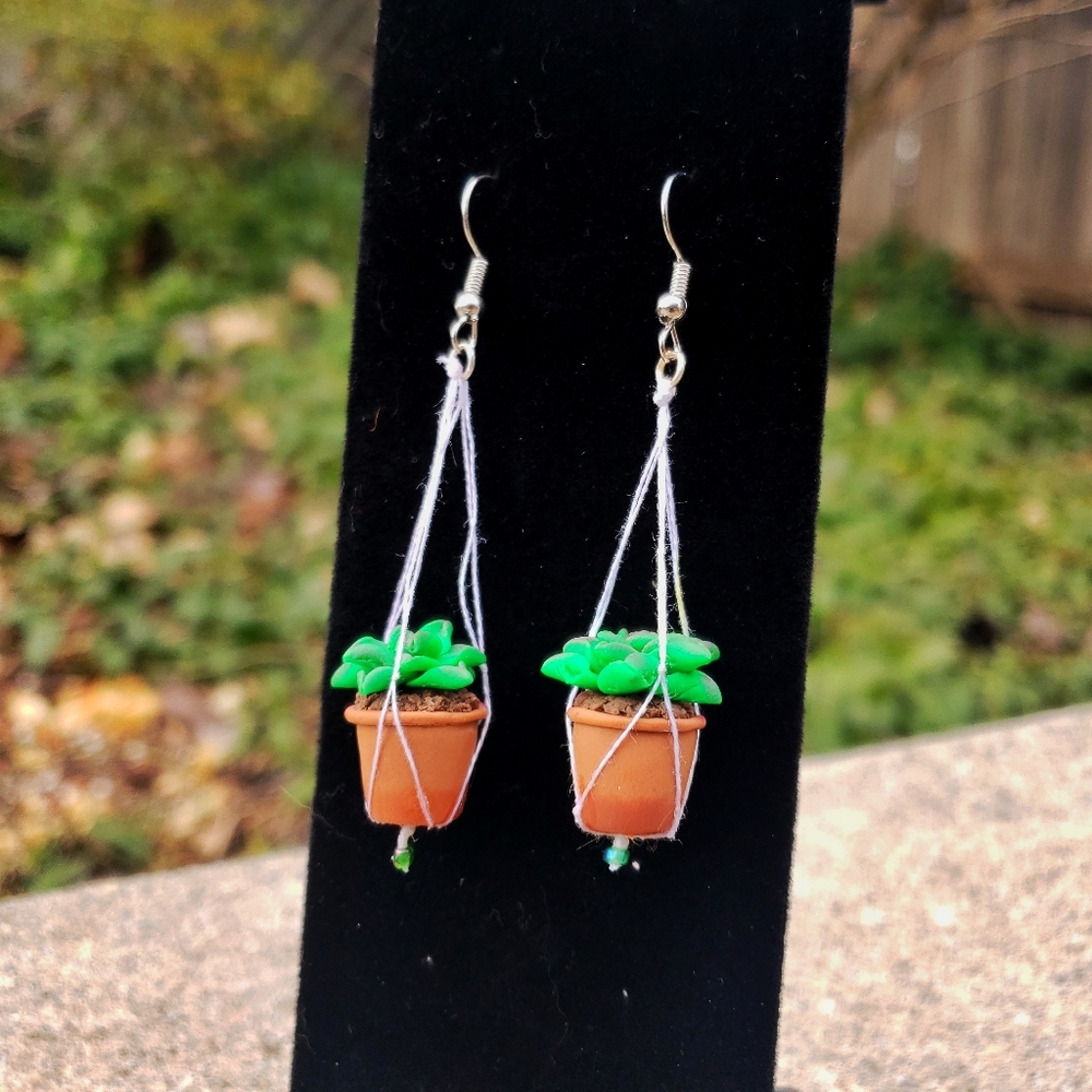 Macrame Hanging Plant Earrings | Potted Succulent - Picture 2 of 3